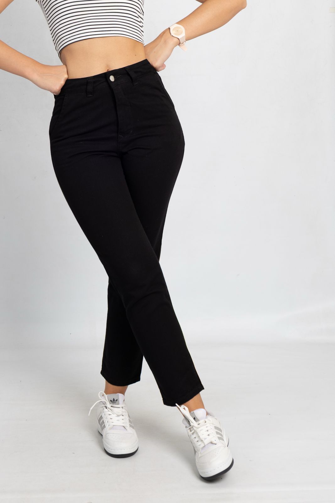 Art. 61 | Slouchy Negro Clasico Rigido