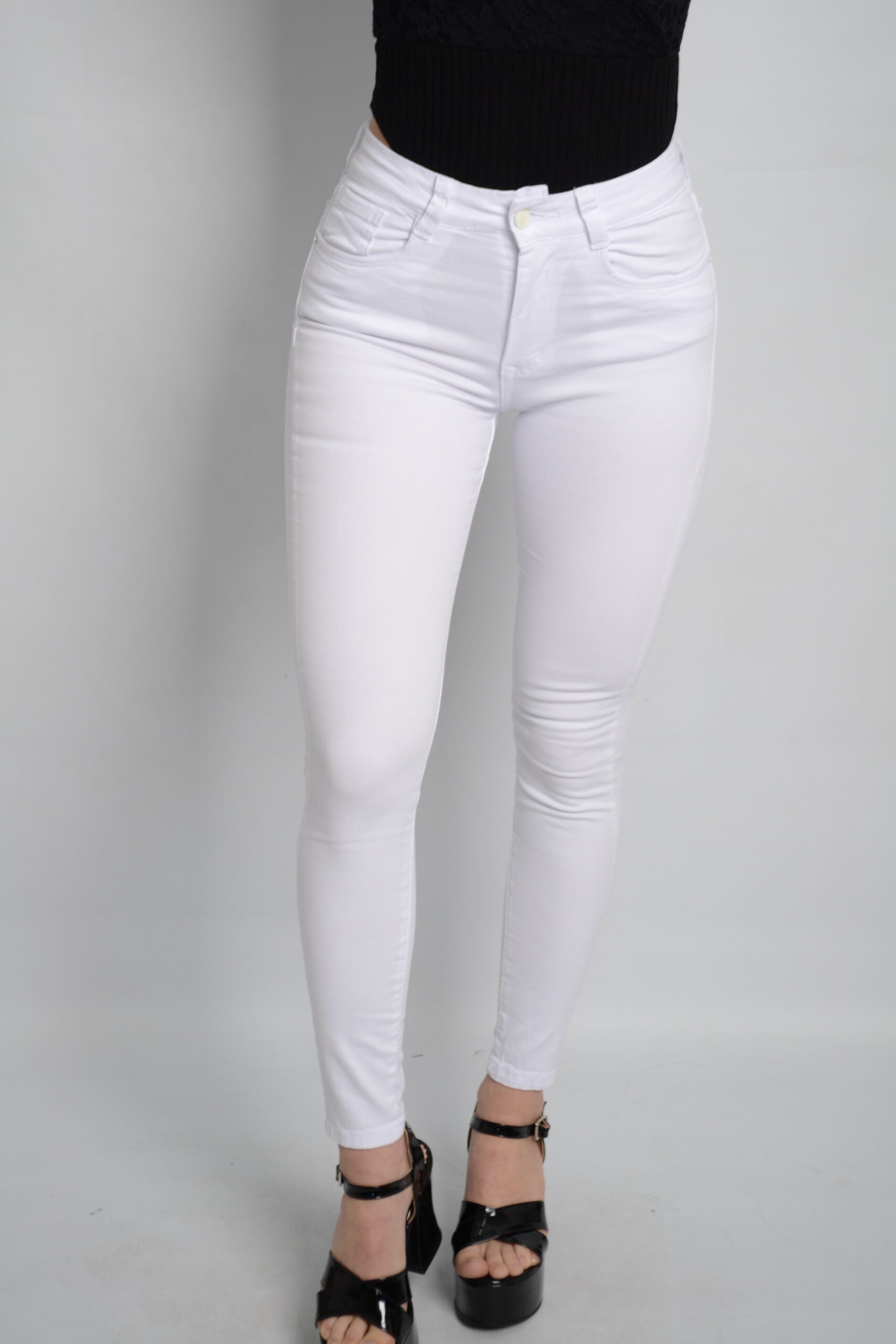 Art. 204 | Blanco Clasico