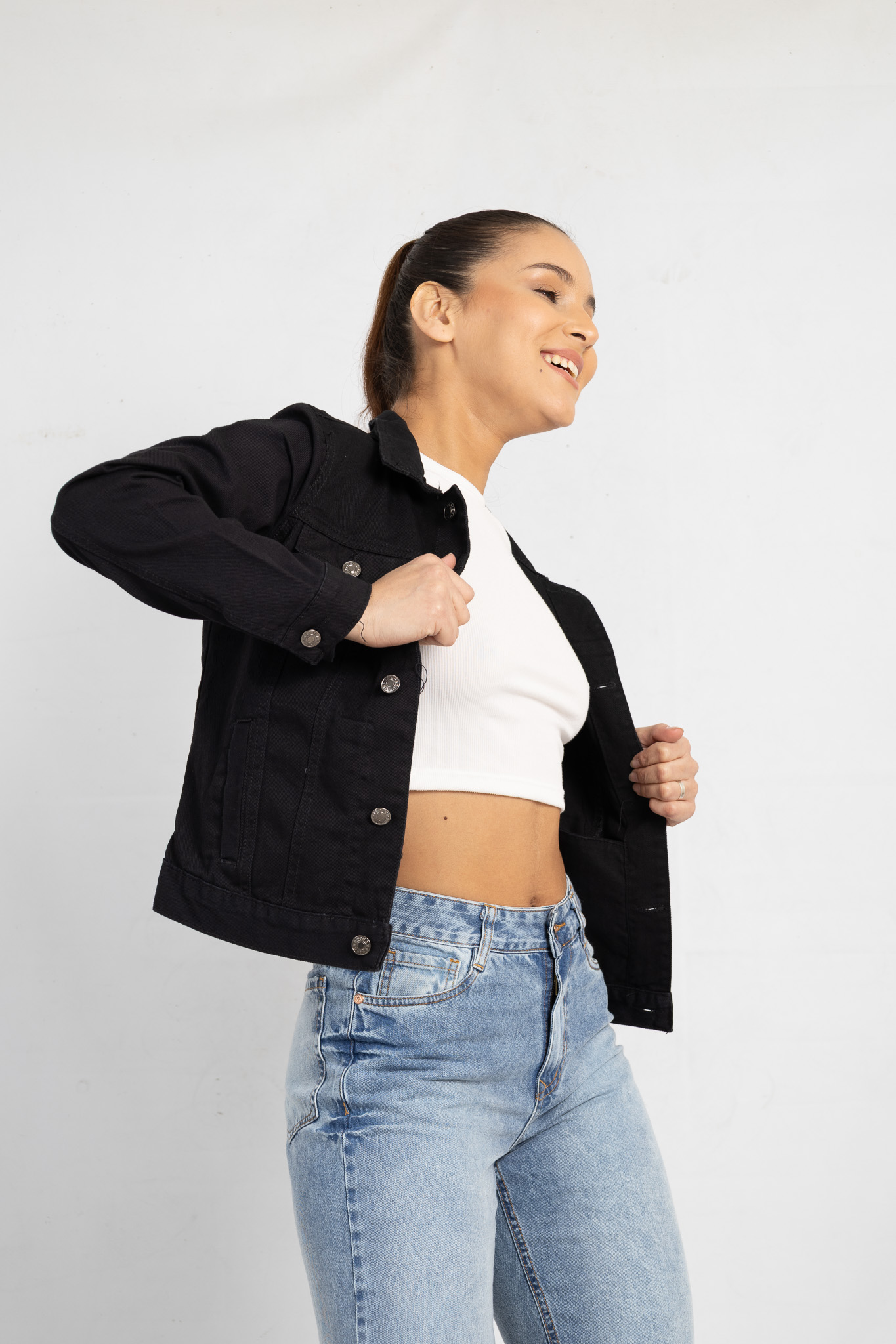 Art. 429 | Campera Negra Rigida