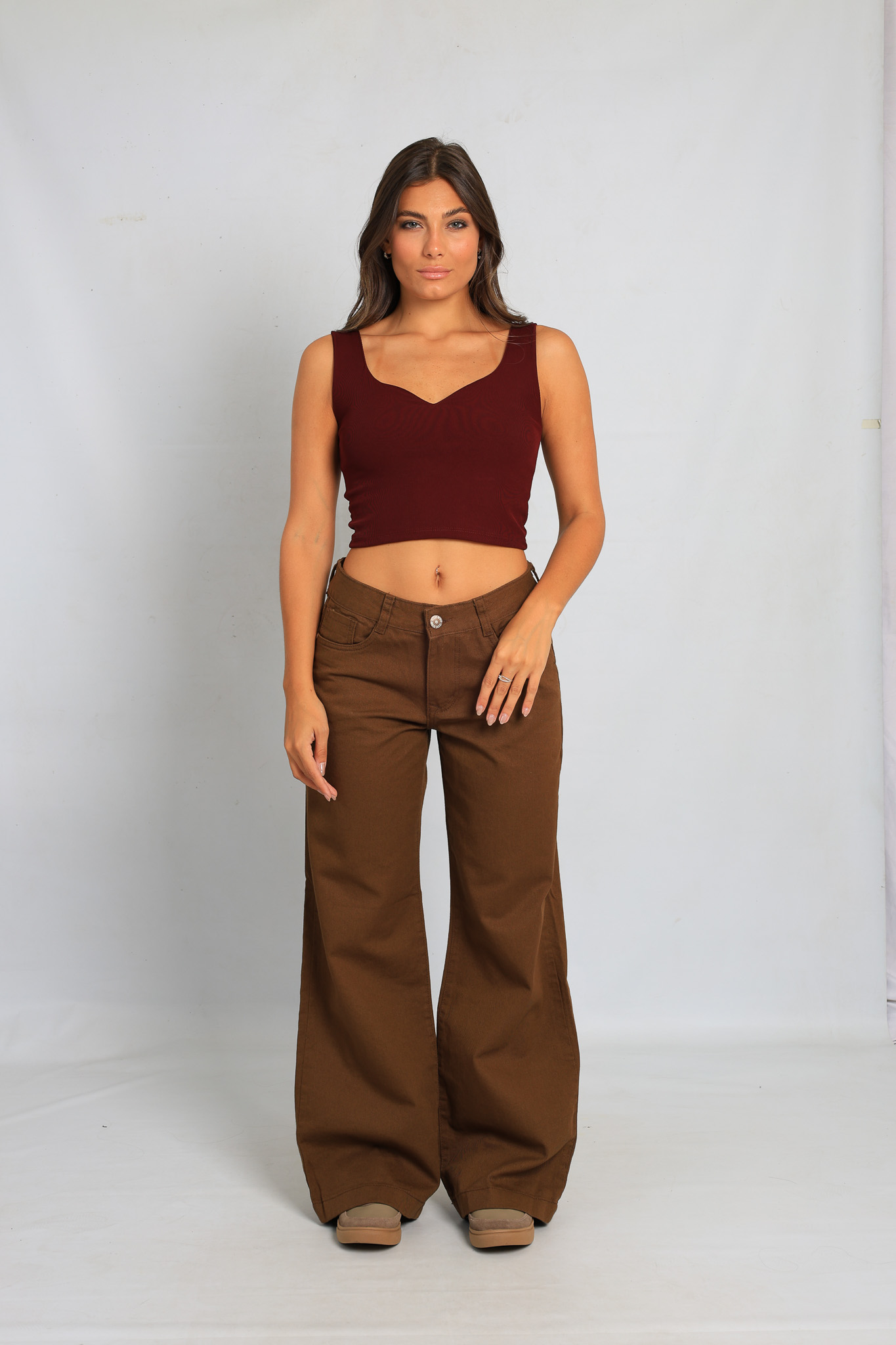 Art. 743 | Wide Leg Marron Tiro Medio