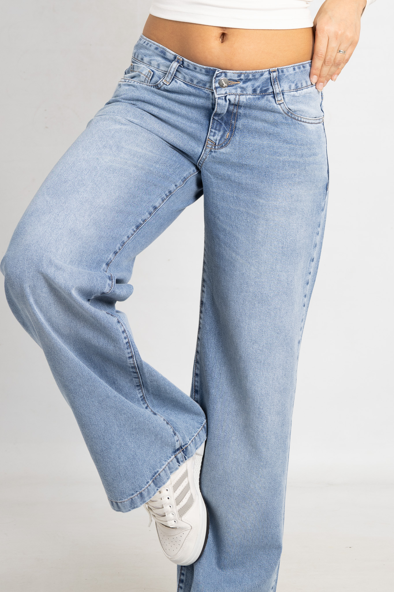 Art. 783 l Wide Leg Nevado Claro Tiro Bajo