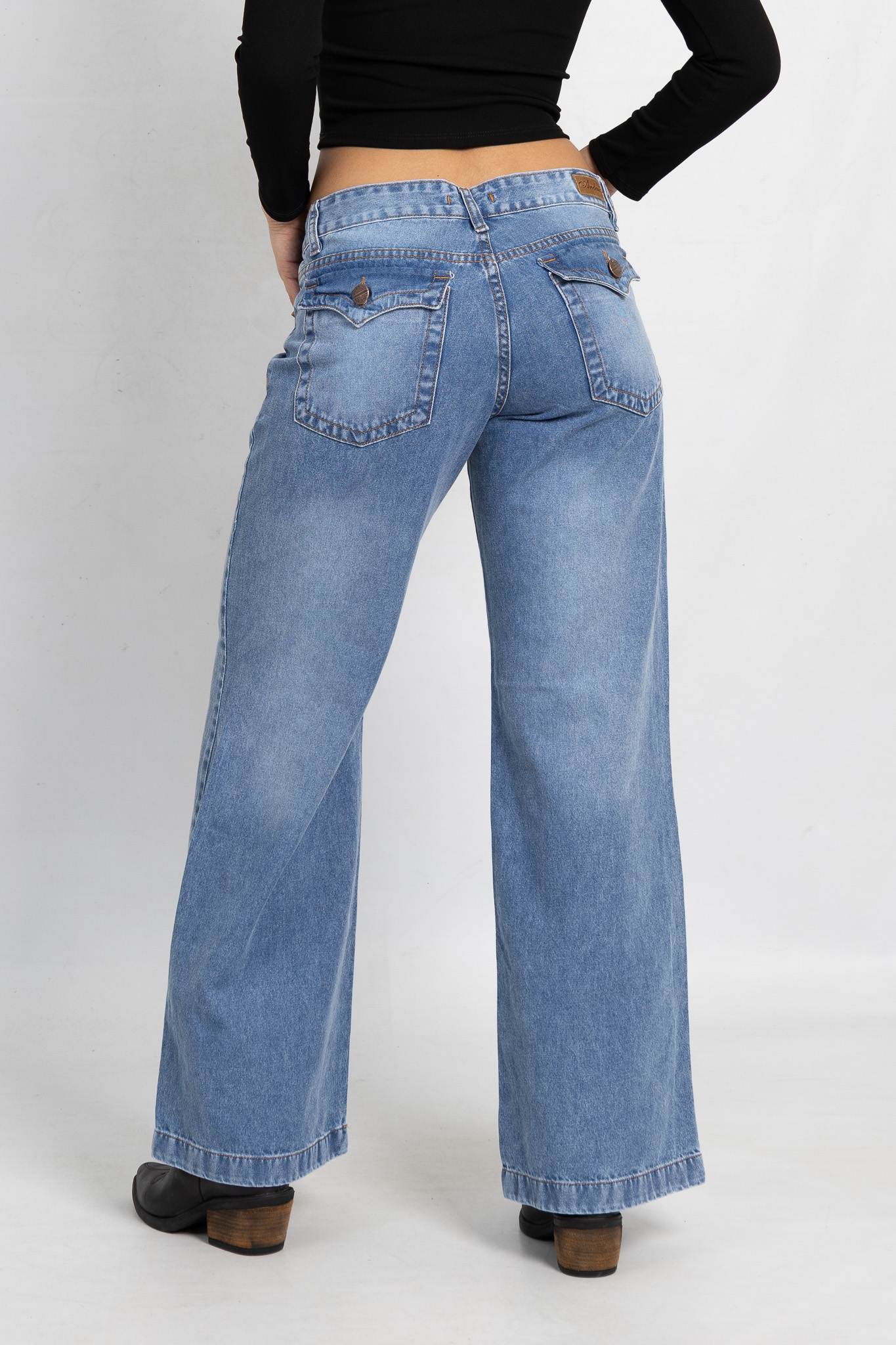 Art. 797 | Wide Leg Nevado Con Tapa Trasera