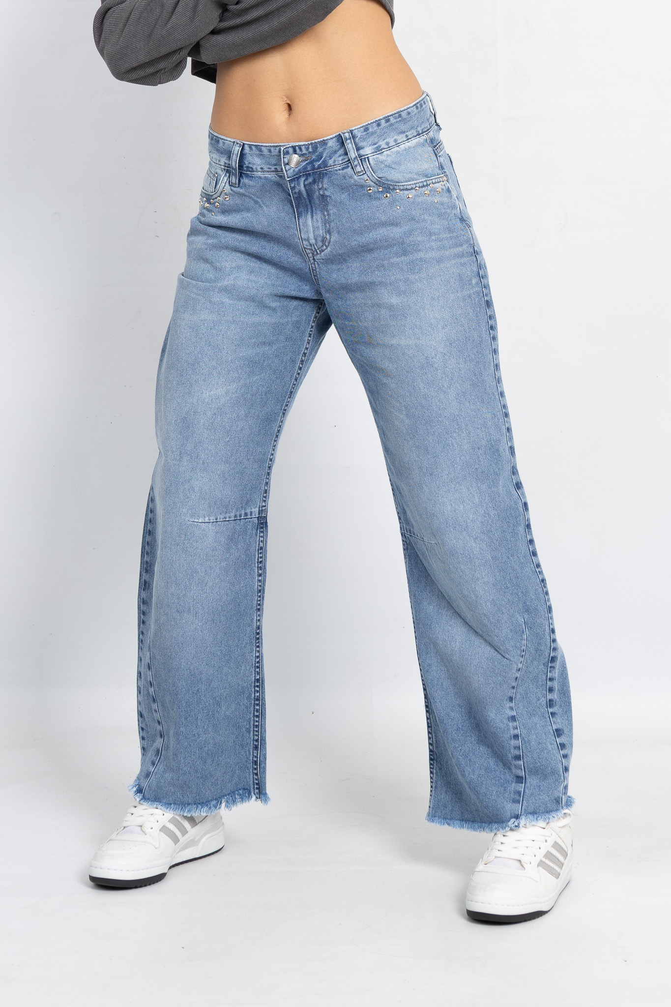 Art. 813 | Pant Star Nevado H/Gris C/Tachas