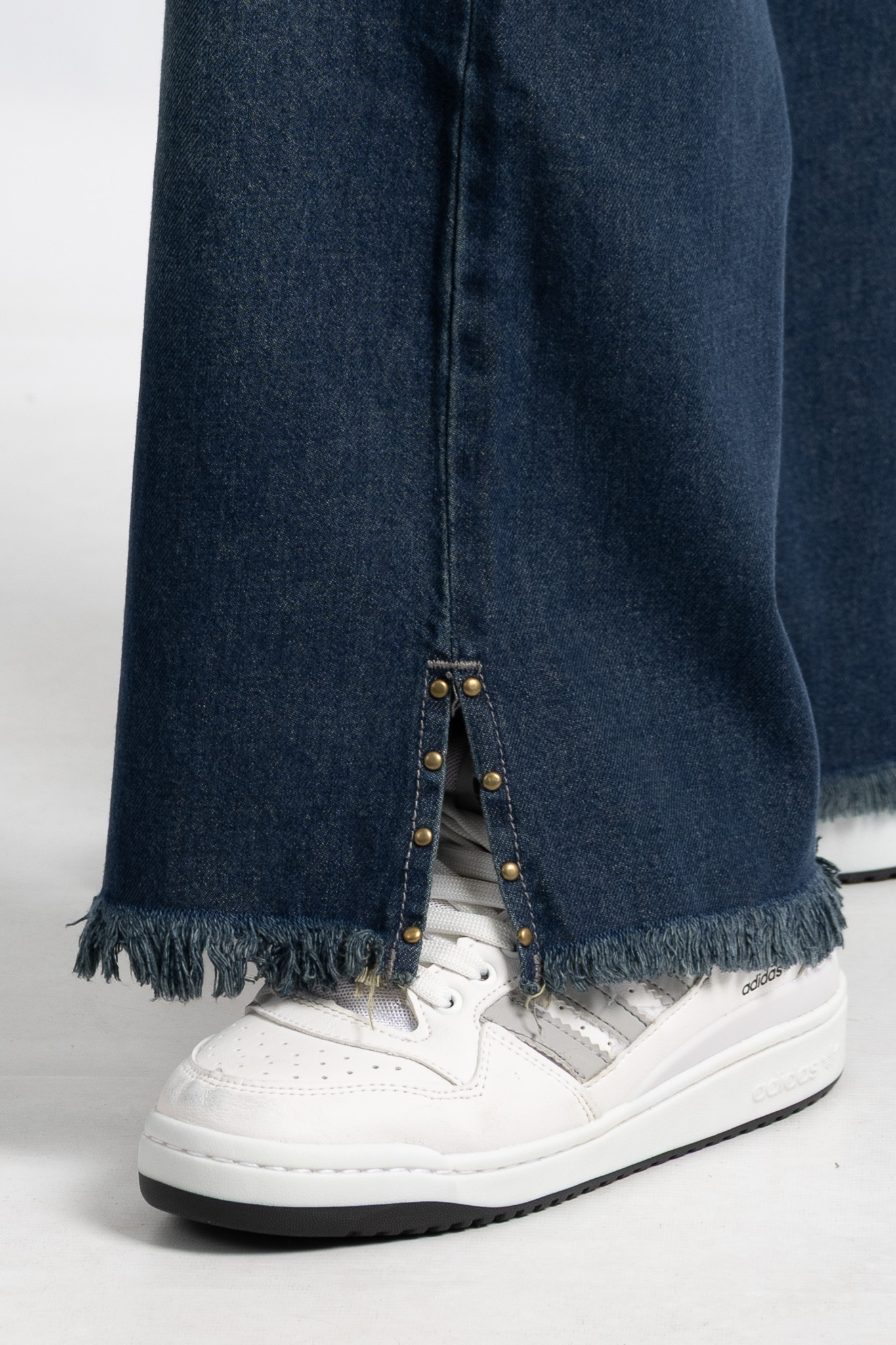 Art. 820 | Wide Leg Vani C/Tachas