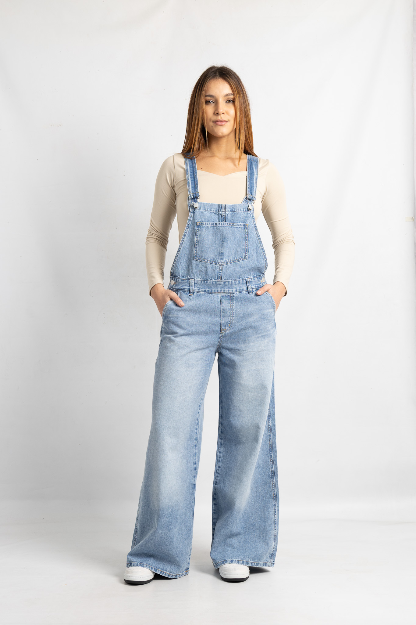 Art. 818 | Jardinero Wide Leg Claro