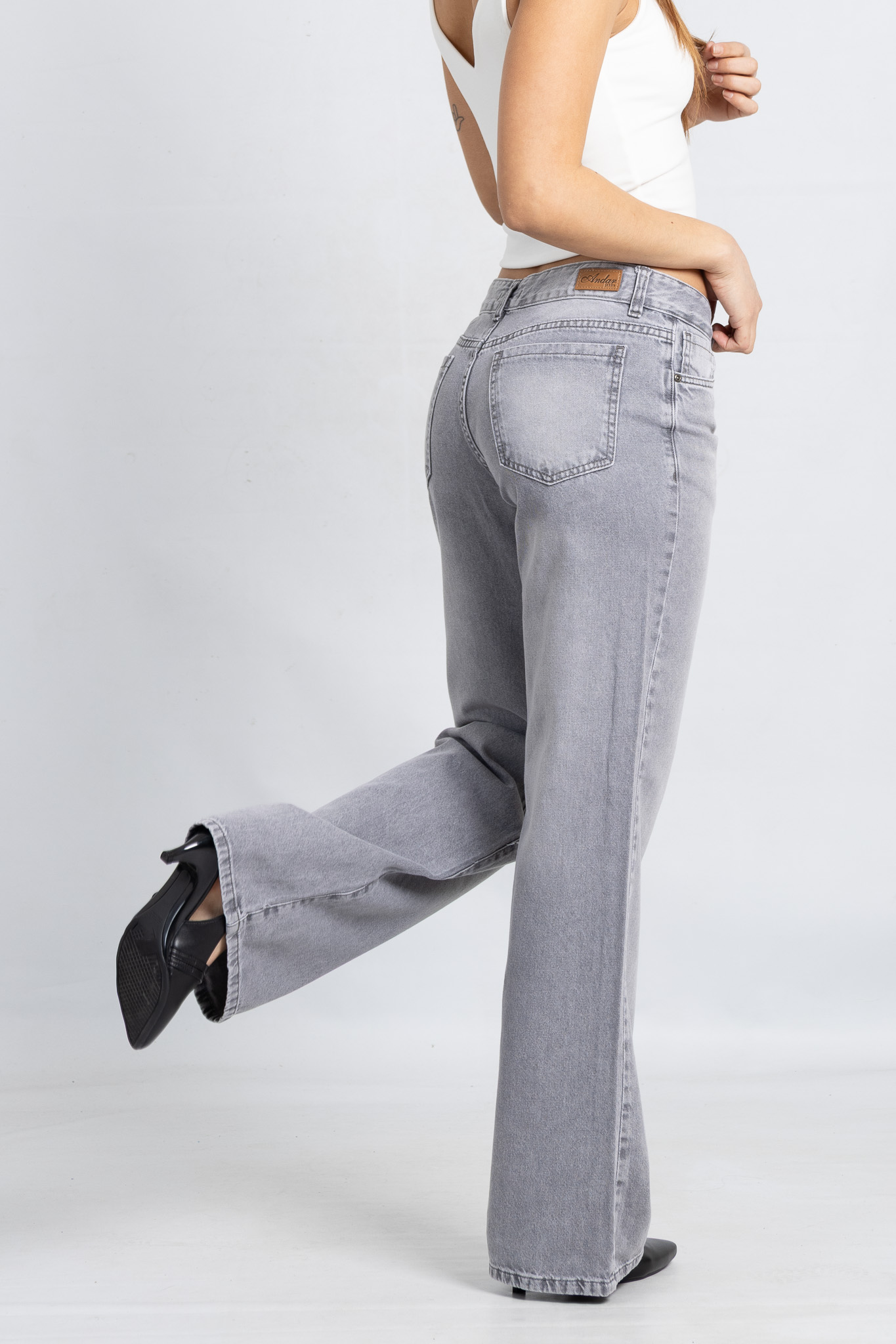 Art. 832 | Wide Leg Grey Tiro Medio