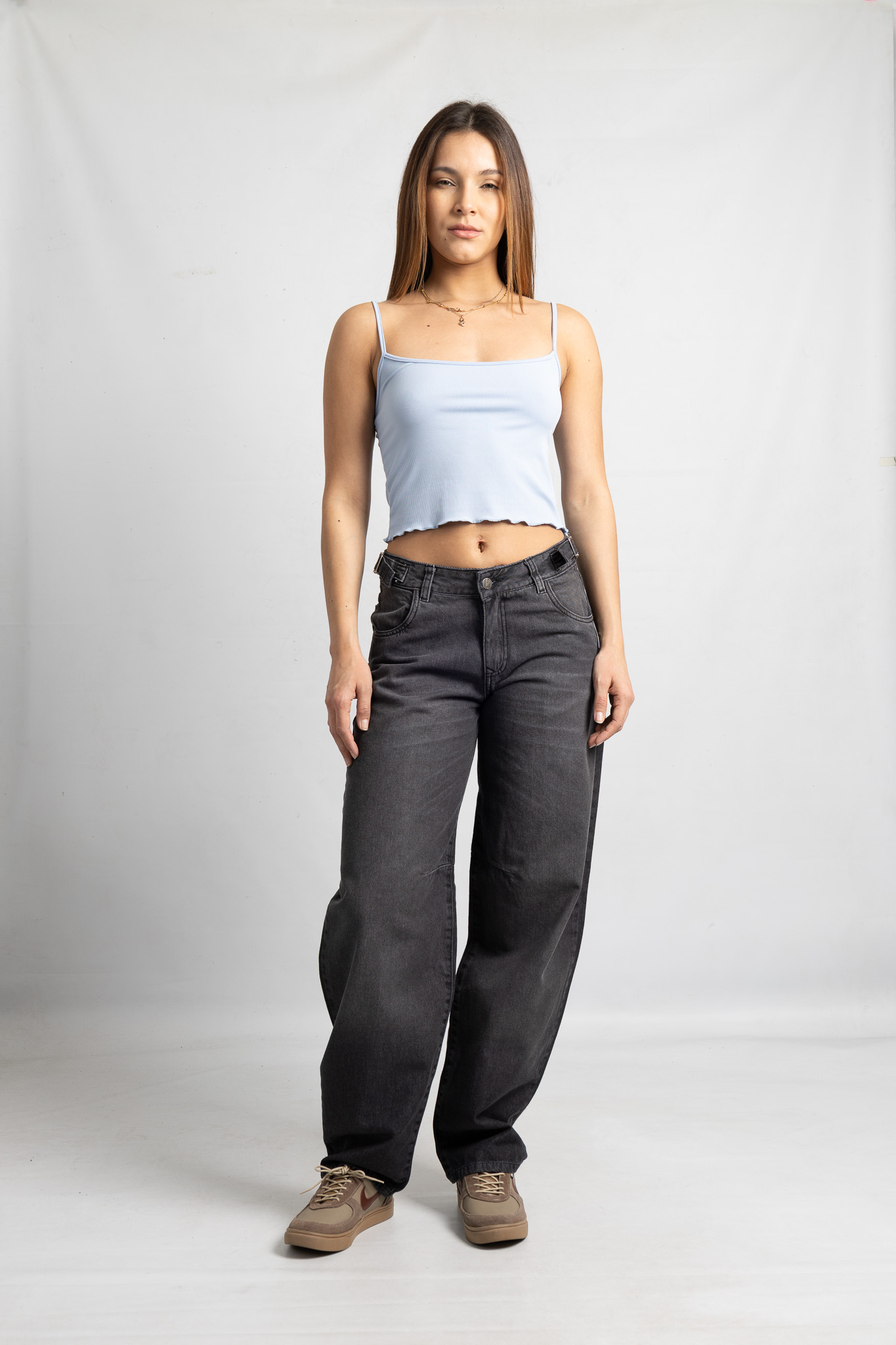 Art. 853 | Baggy Gris C/Hebilla