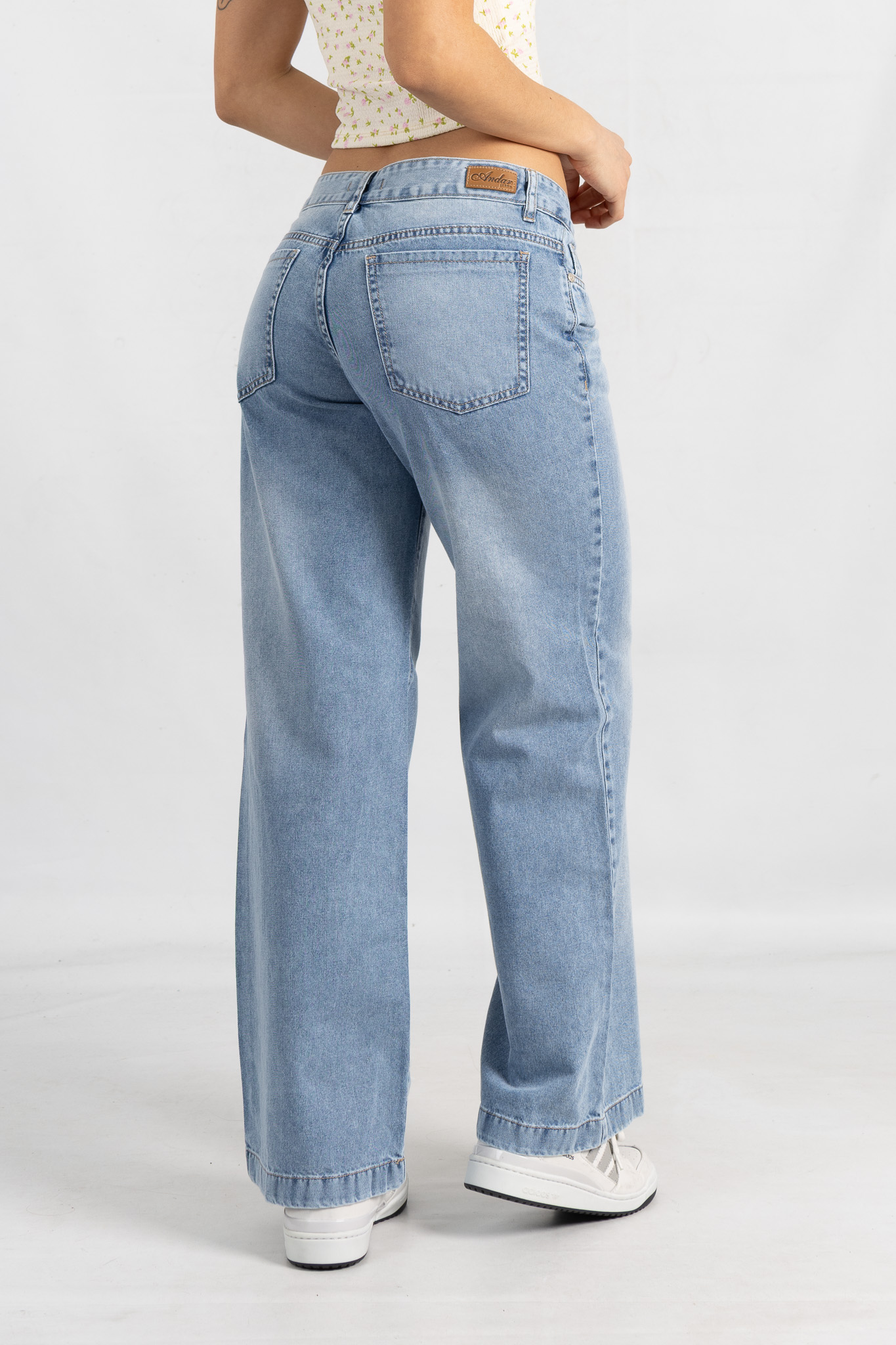 Art. 861 | Wide Leg Nevado Ruedo Ancho