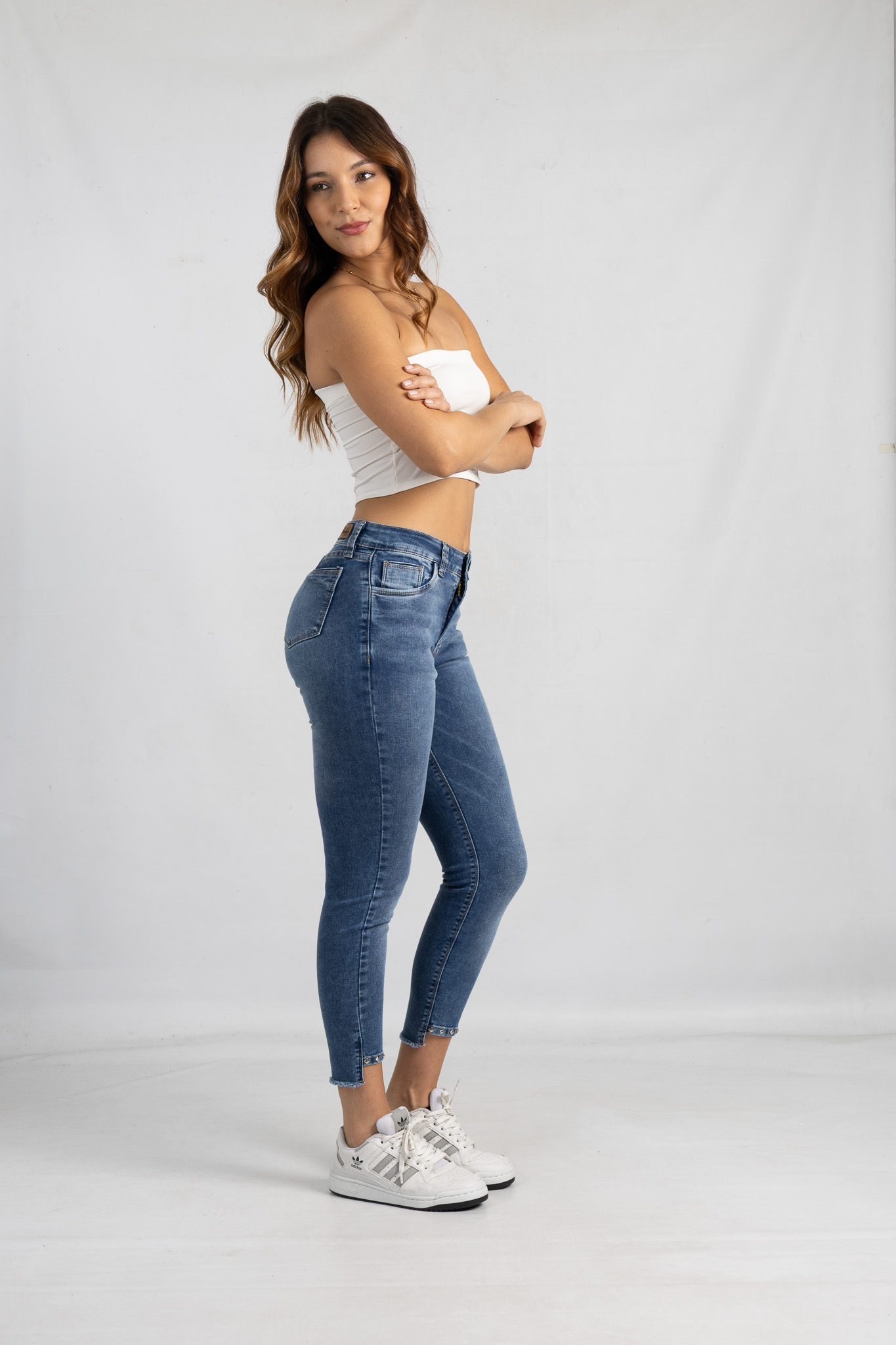 andar y versus jeans 21 de oct-023 Art. 868 | G. Nevado Desflecado H/B C/Tacha