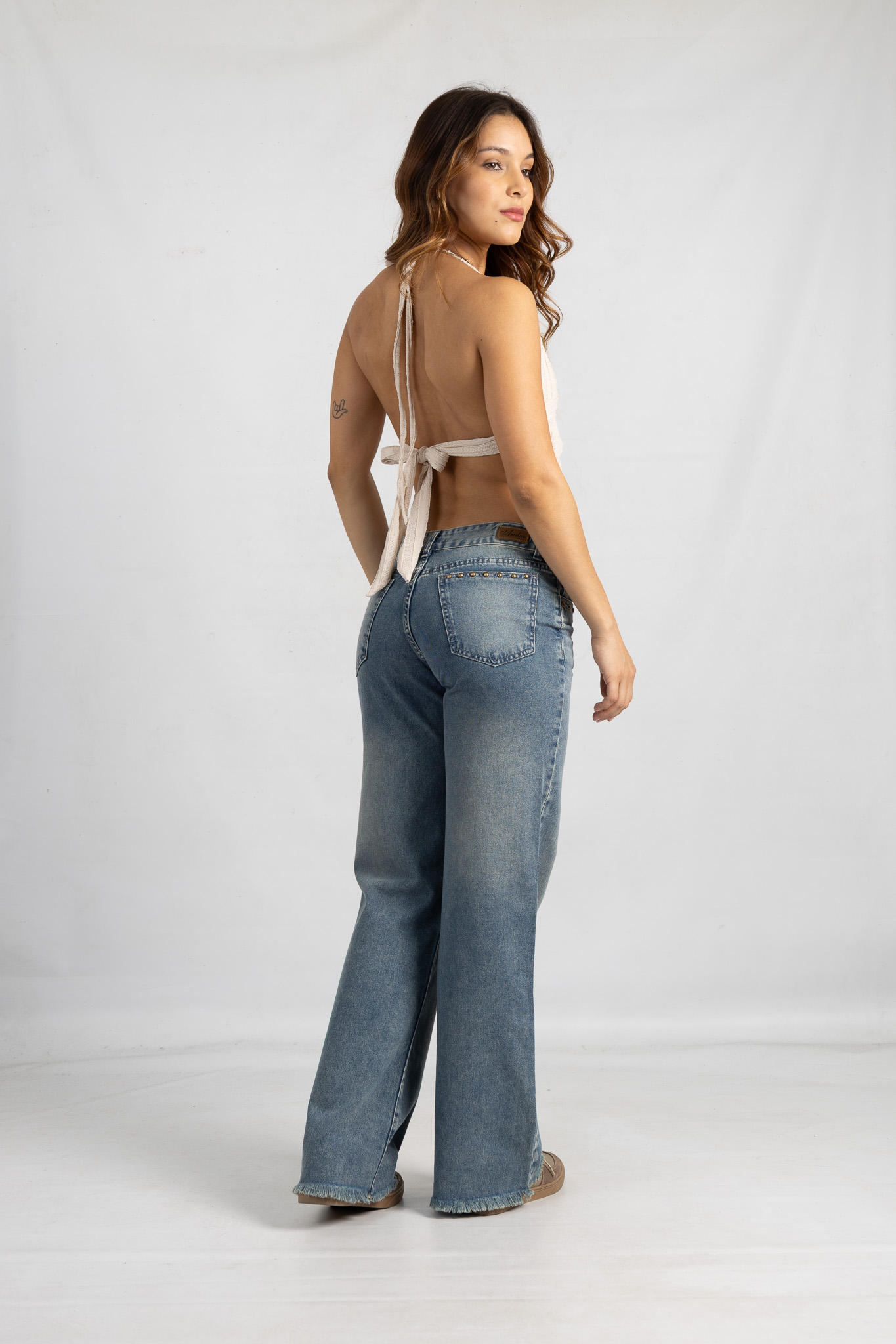 Art. 871 | Wide Leg Oxido Desflecado C/Tachas