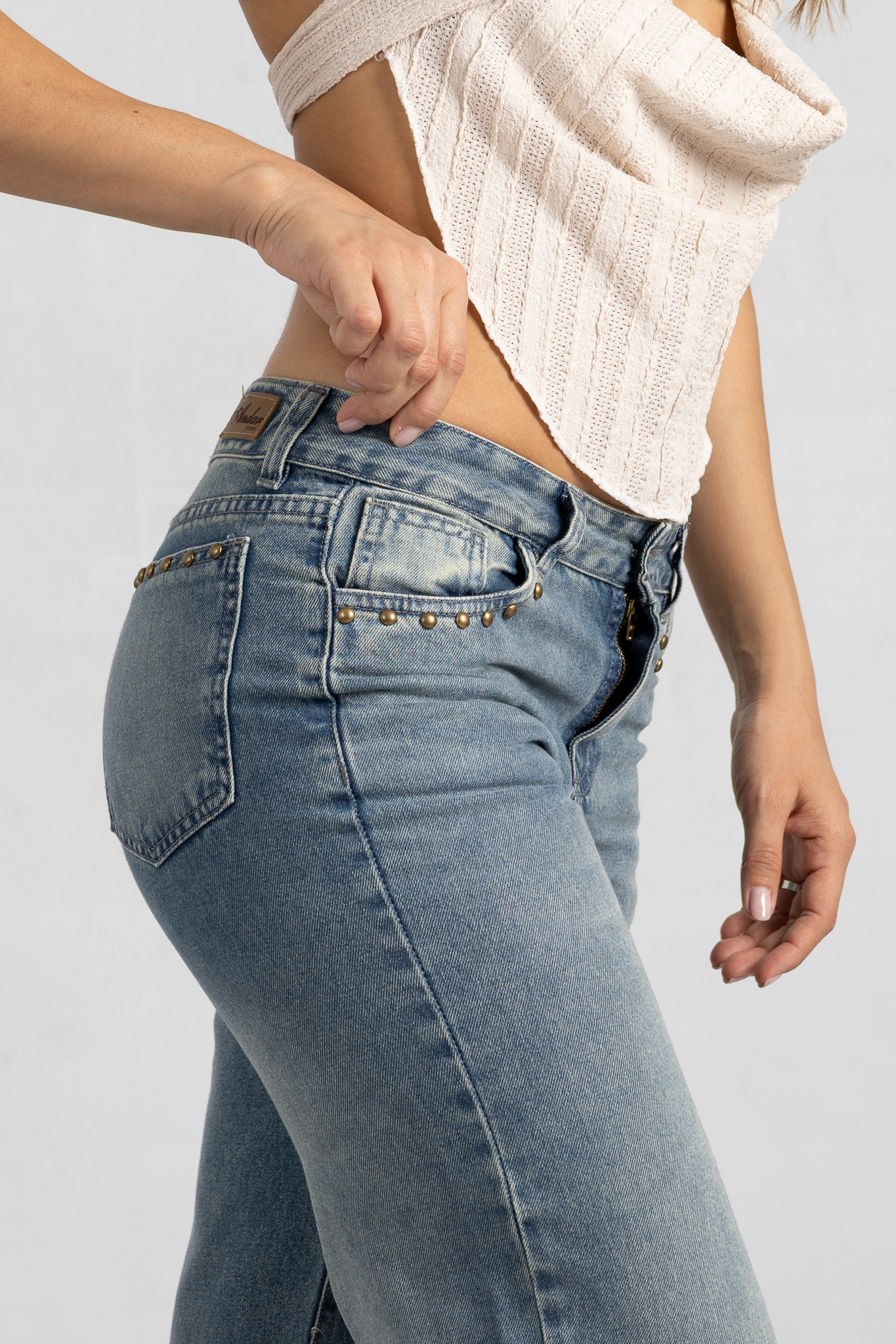 Art. 871 | Wide Leg Oxido Desflecado C/Tachas