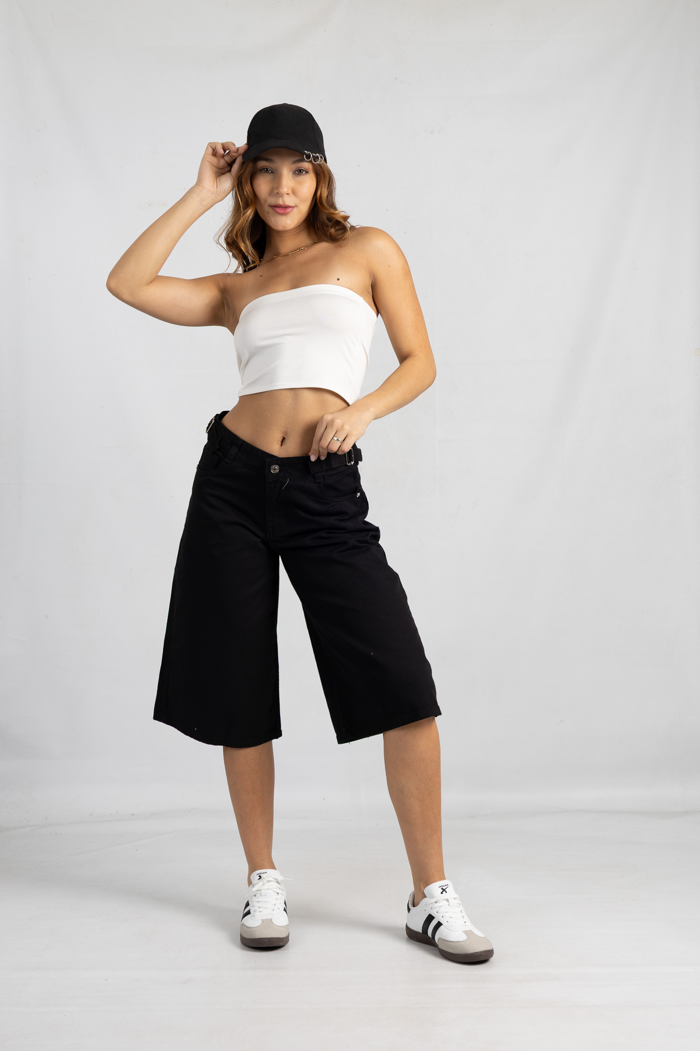 andar y versus jeans 21 de oct-153 Art. Sh-152 | Bermuda Baggy Negro