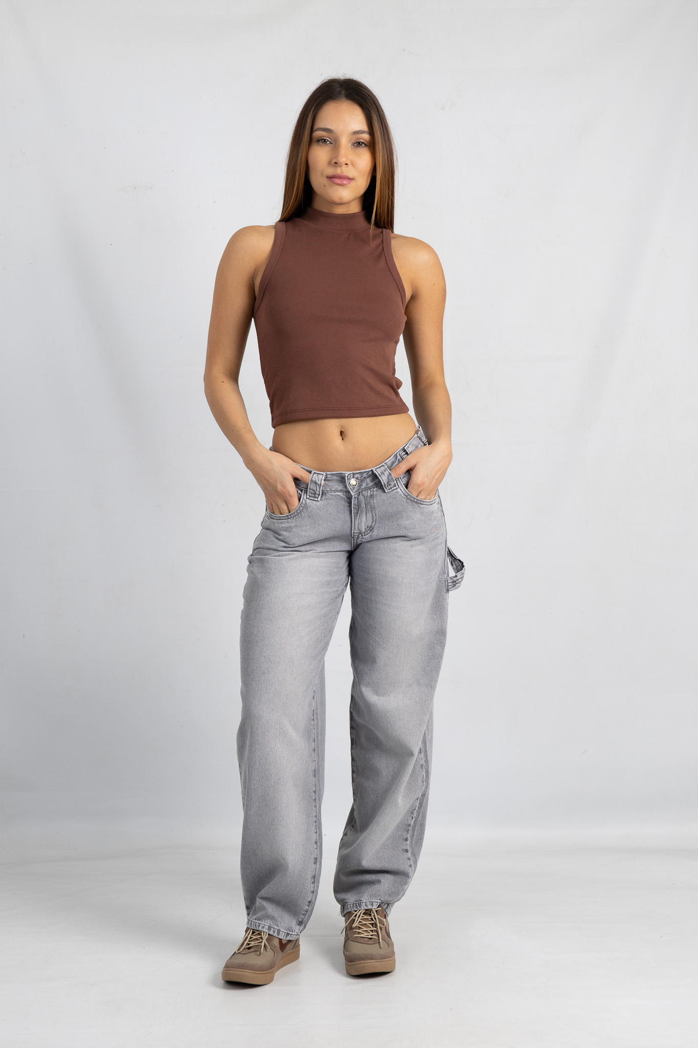 andar versus noviembre-402 Art. 877 | Baggy Carpintero Gris Claro