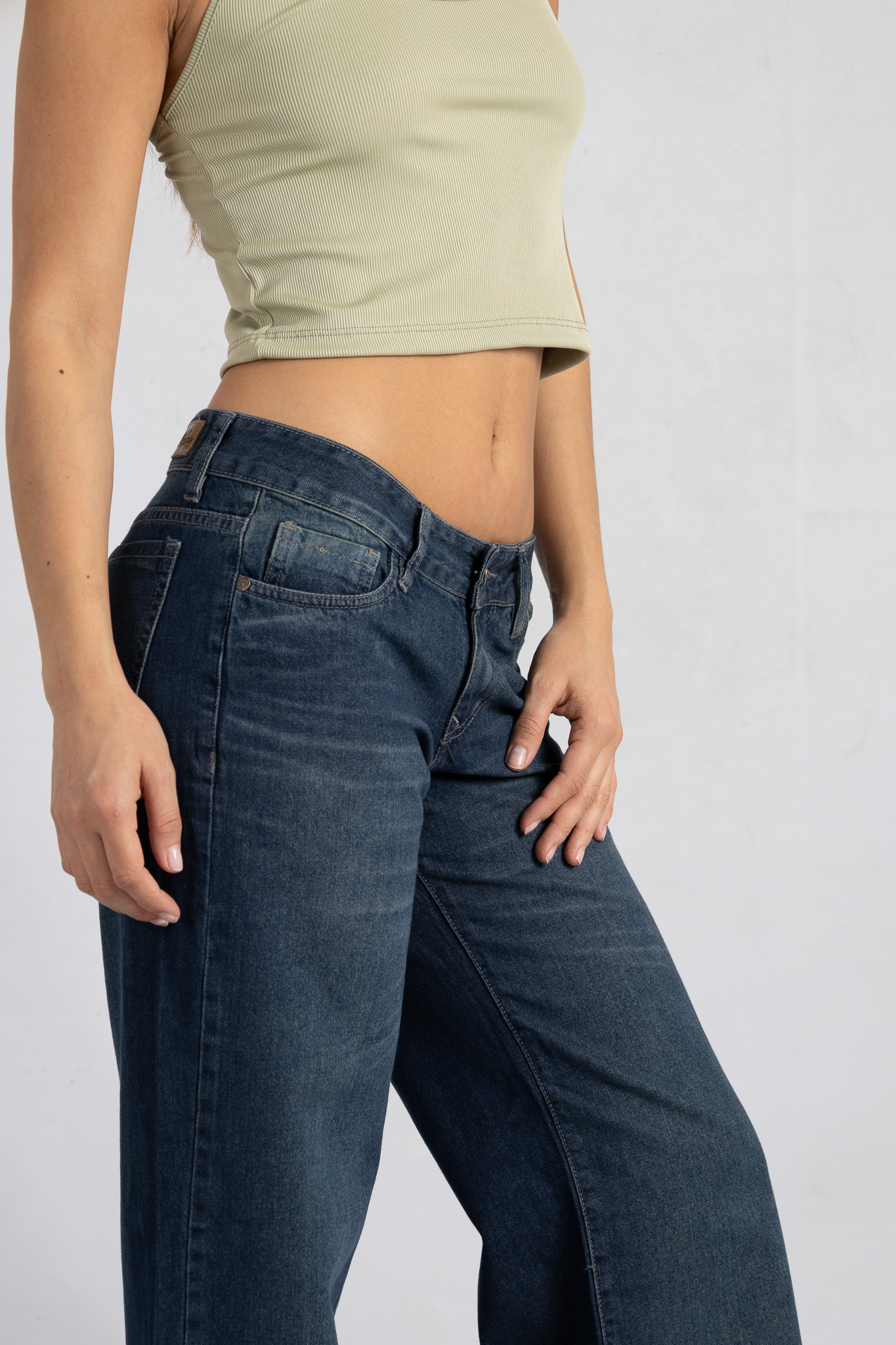 Art. 874 | Wide Leg Oxido Desflecado C/Abertura Vani