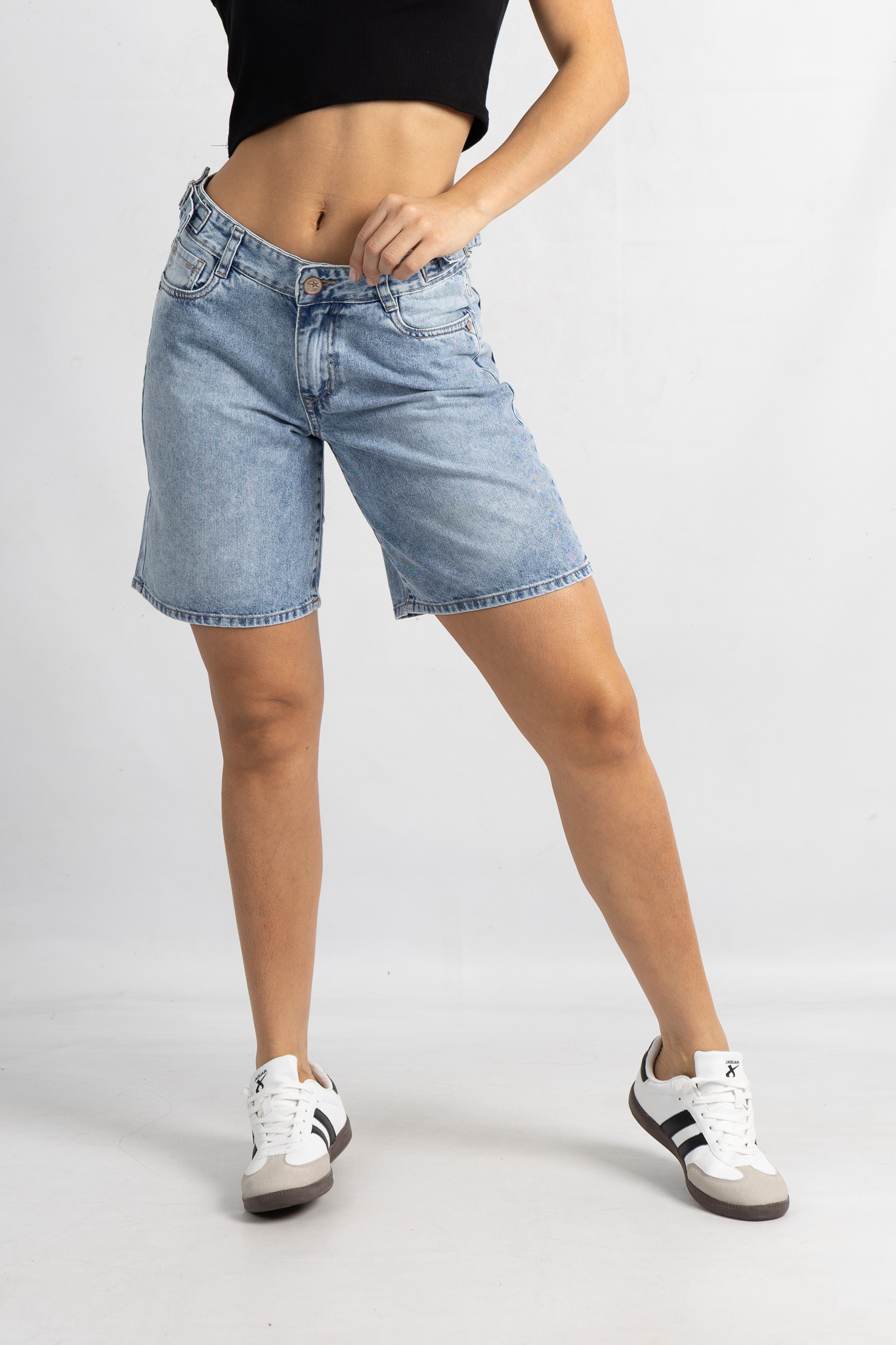 andar versus noviembre-508 Art. Sh-136 | Bermuda Con Hebilla Nevado