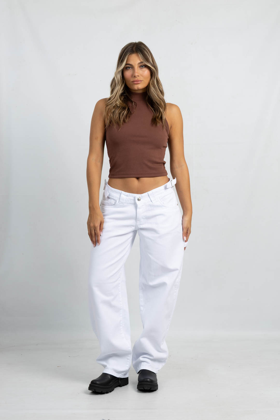 Art. 888 | Baggy Carpintero Blanco C/Hebilla