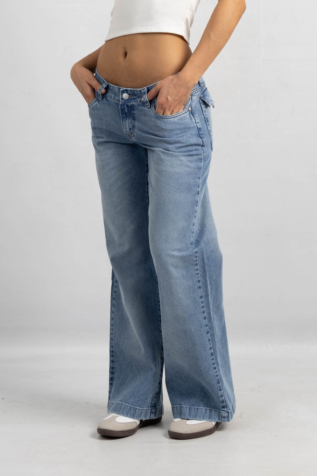 ART-893 WIDE LEG MATIZADO TAPA ATRAS