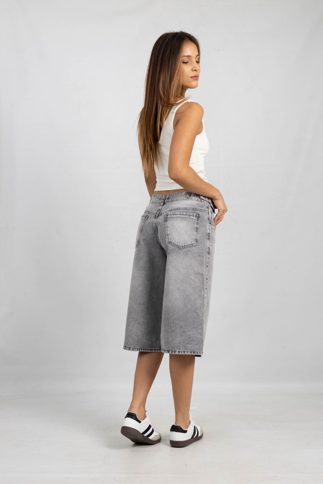 Sh-192 | Baggy Bermuda Gris Claro