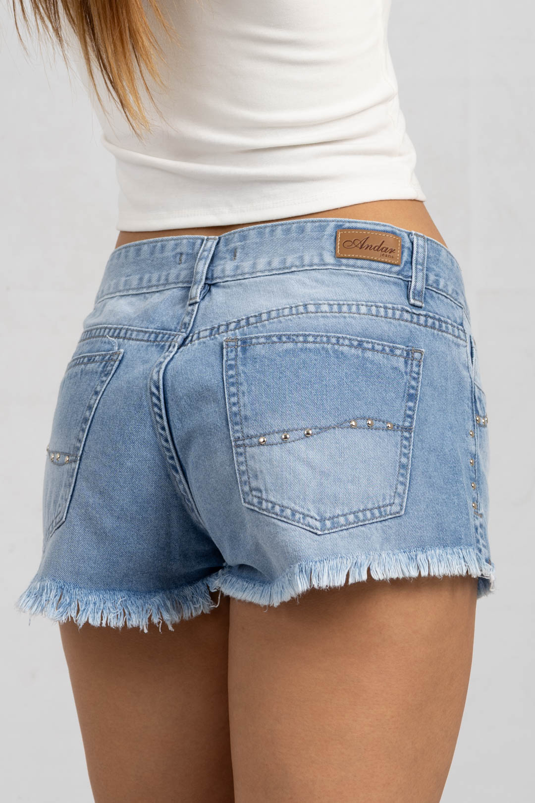 Sh-193 | Short Vic 2.0 C/Tachas Nevado