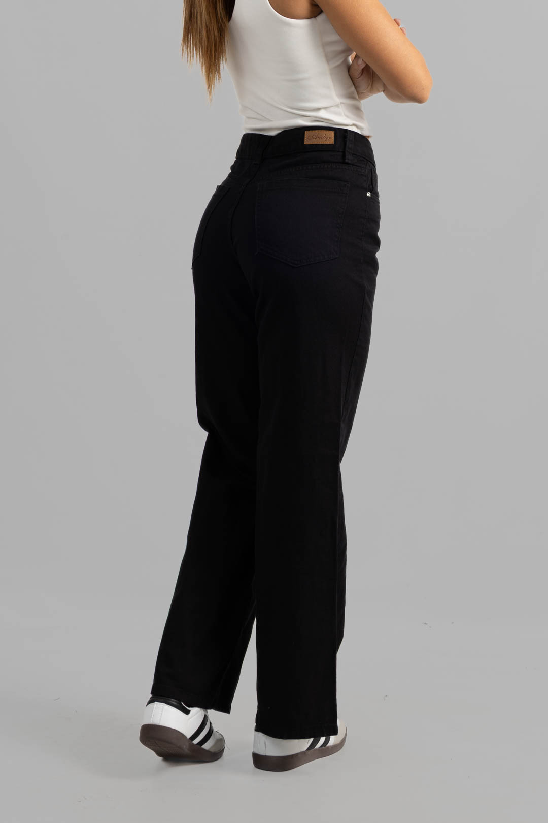 Art. 904 | Wide Leg Negro Tiro Alto
