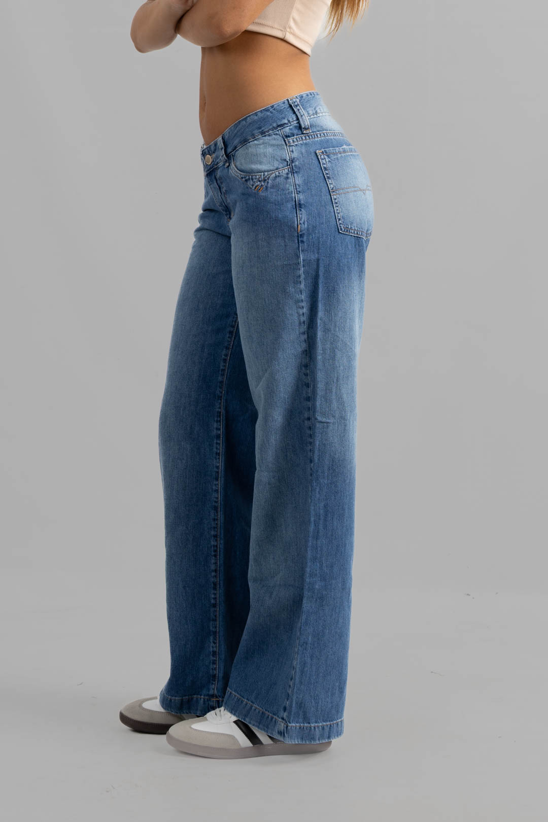 Art. 908 | Wide Leg Nicolas Celeste