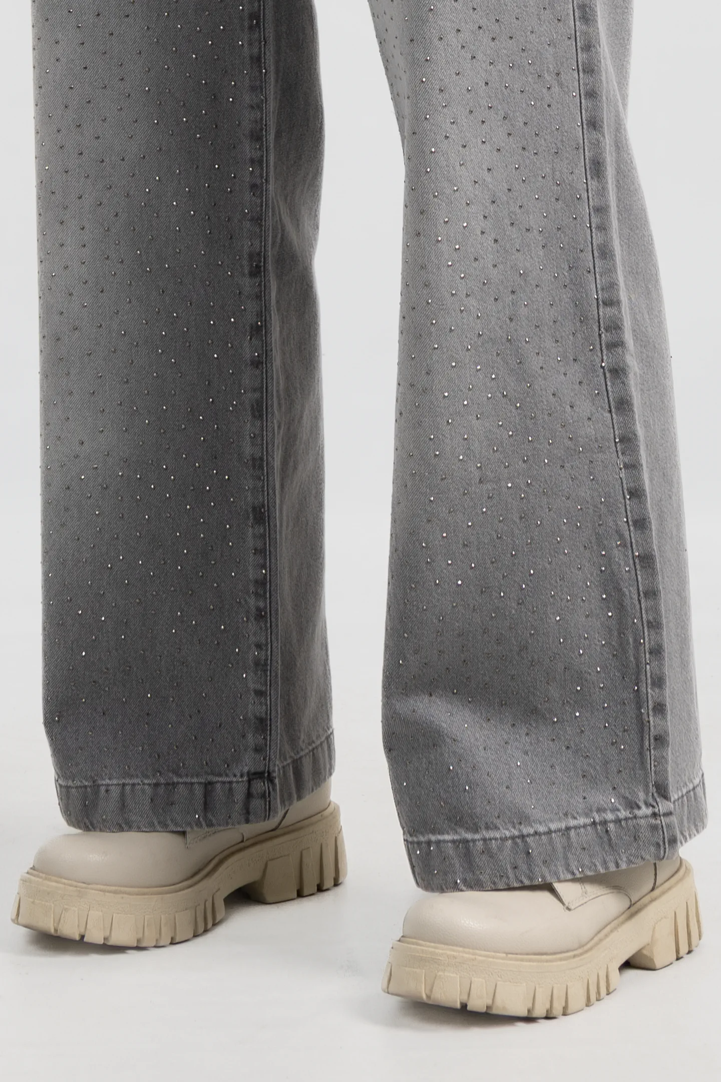 Art. 951 | Wide Leg Grey con Brillo TB