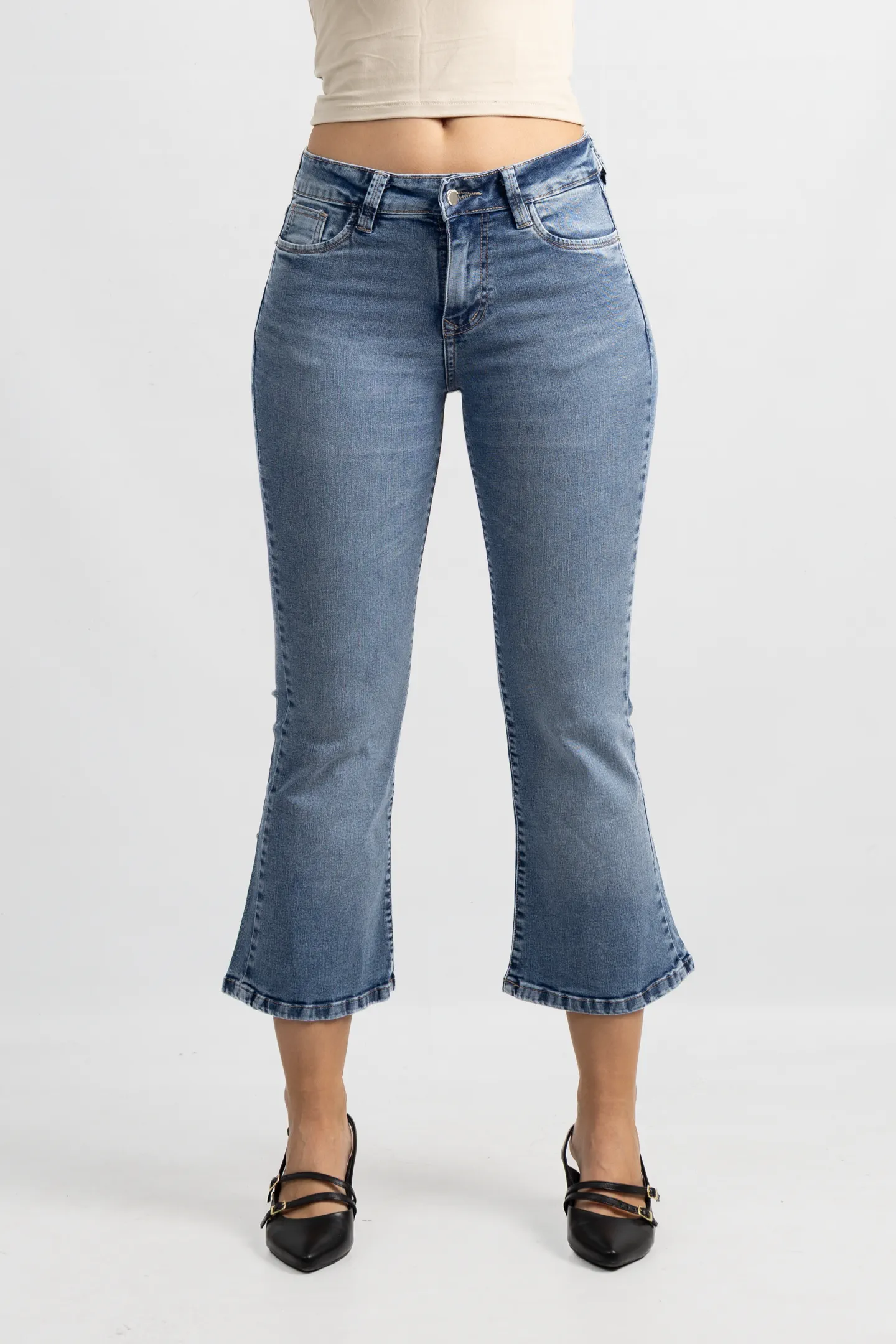 Art. 941 | Semi Oxford Crop Nevado Con Ruedo