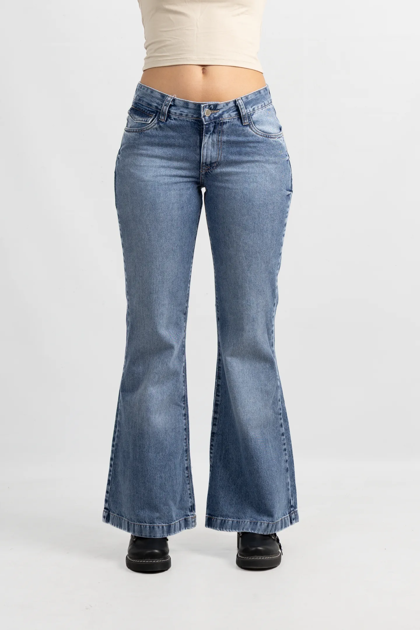 Art. 943 | Mega Oxford Nevado Rigido