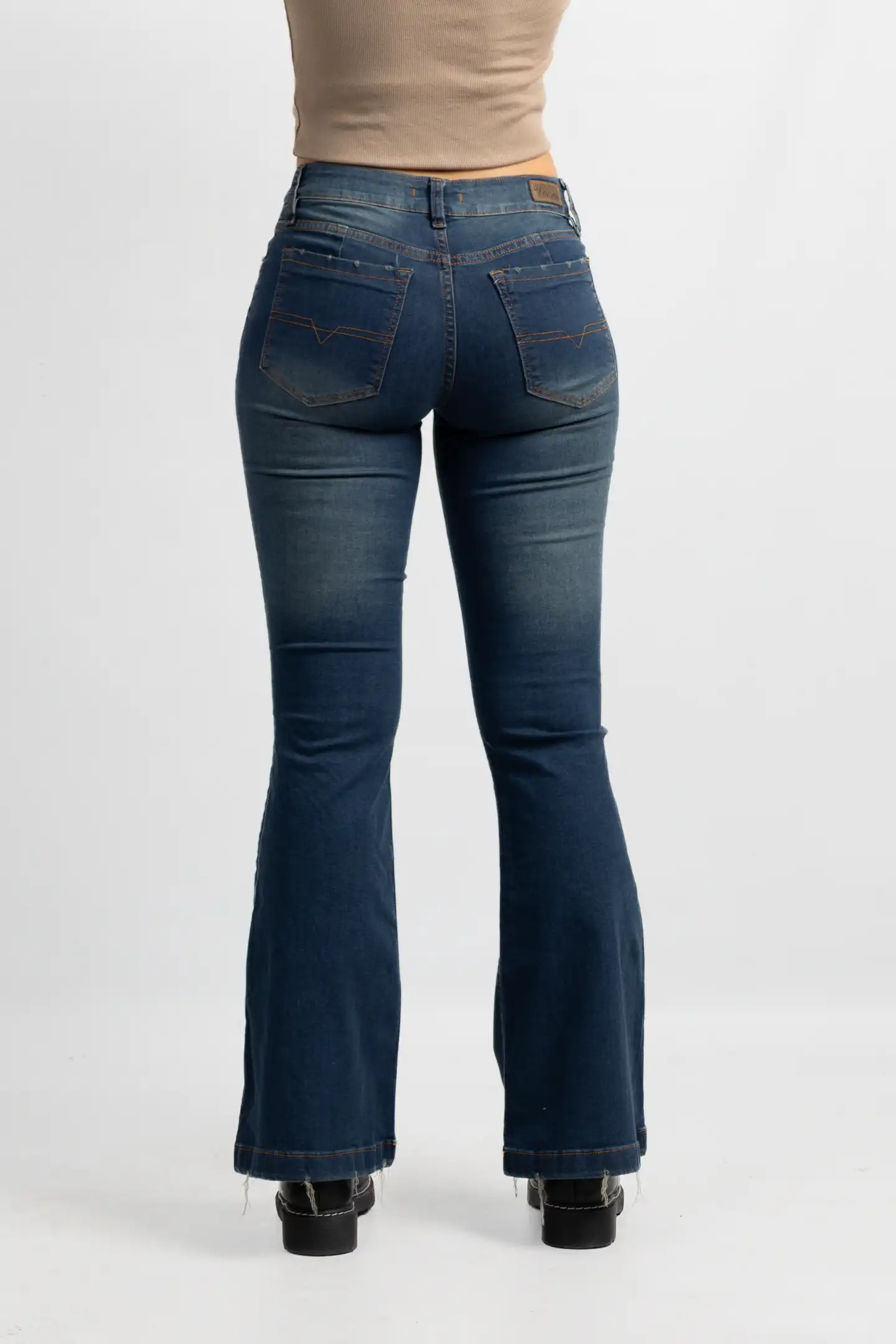 Art. 944 | Oxford Oxido Pulido H/M