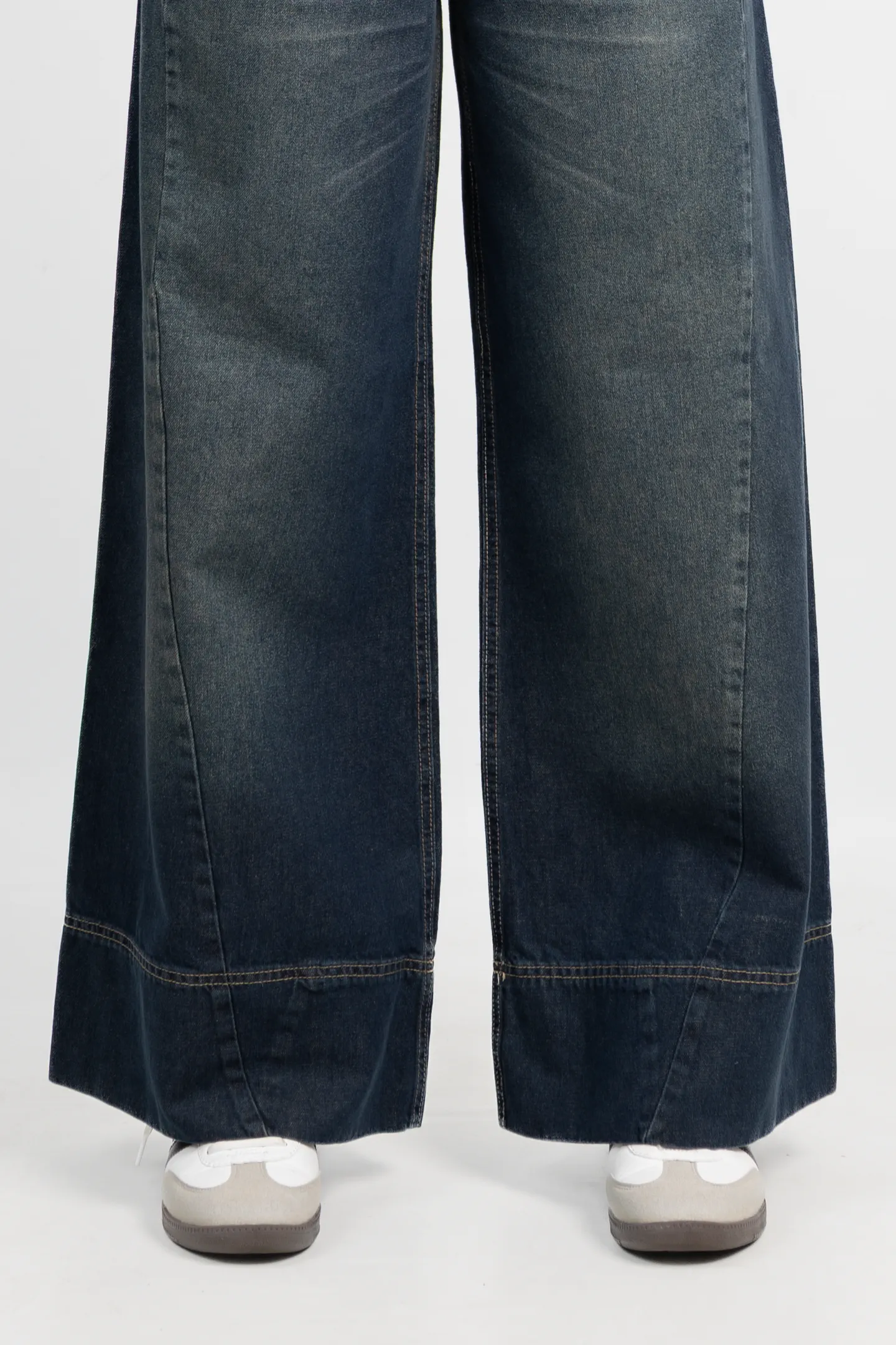 Art. 974 | Wide Leg Cutet Oxido