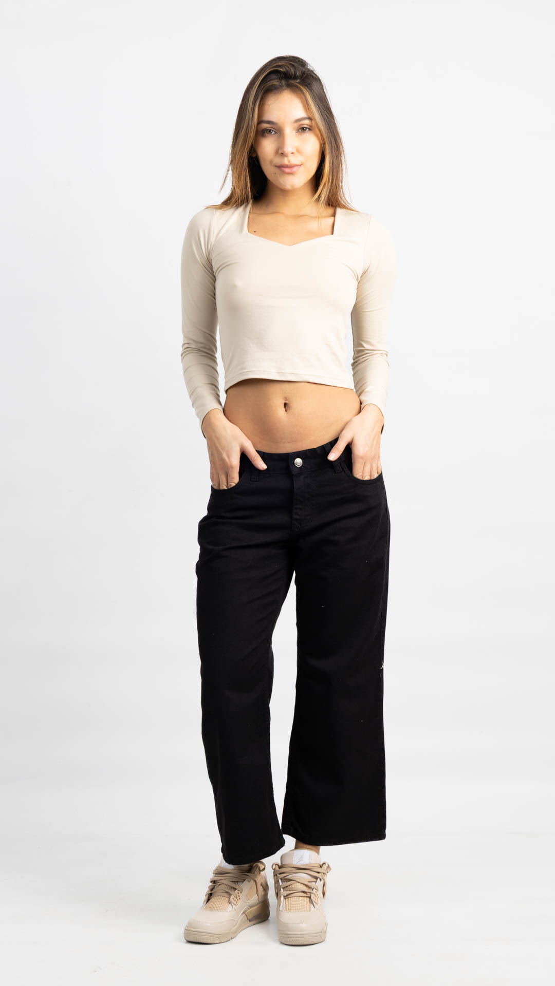 Art. 984 | Recto Negro Crop