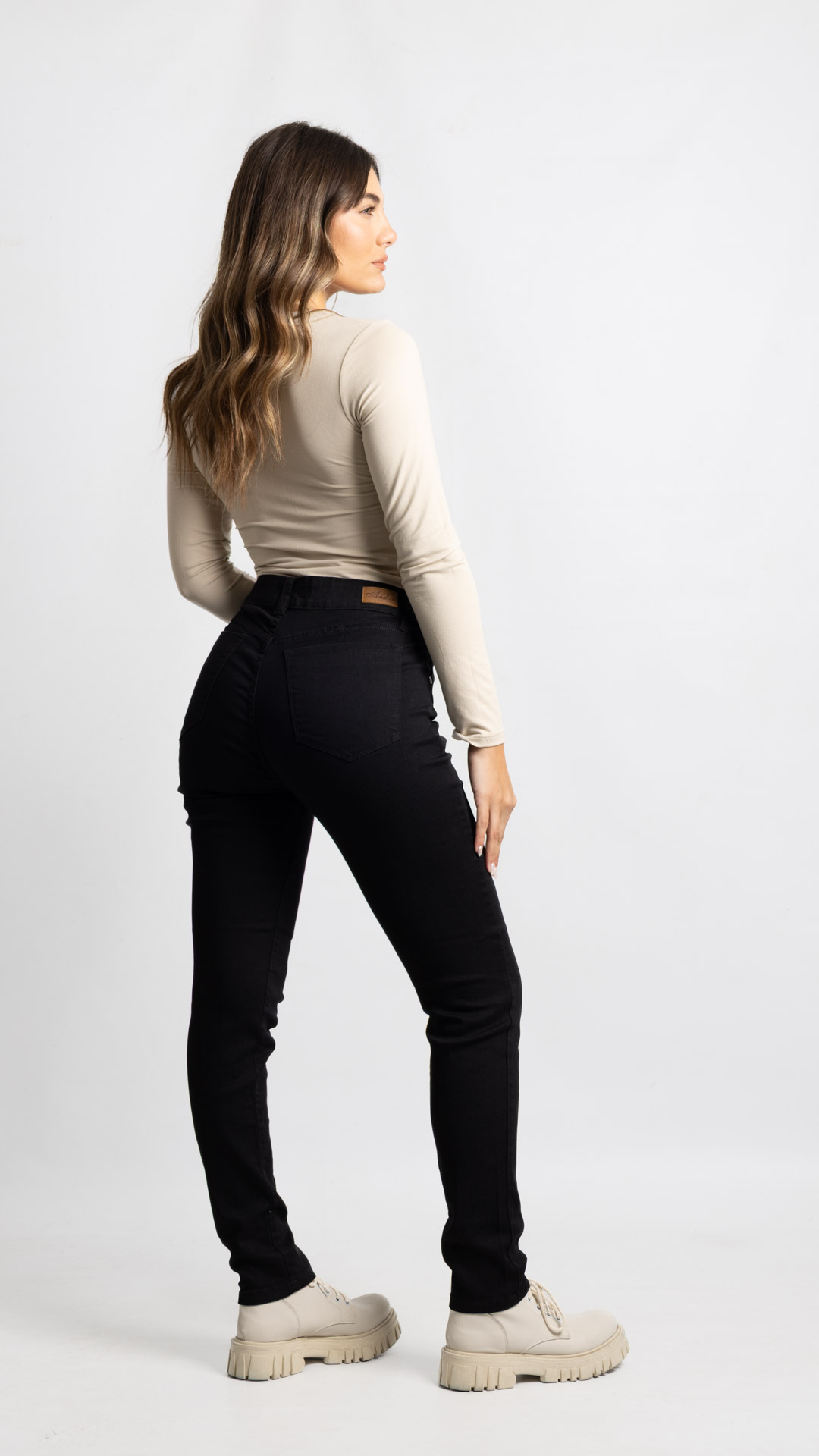 andar jeans 14 julio Sol-380 Art. 1003 | Skinny Mimos Black TM