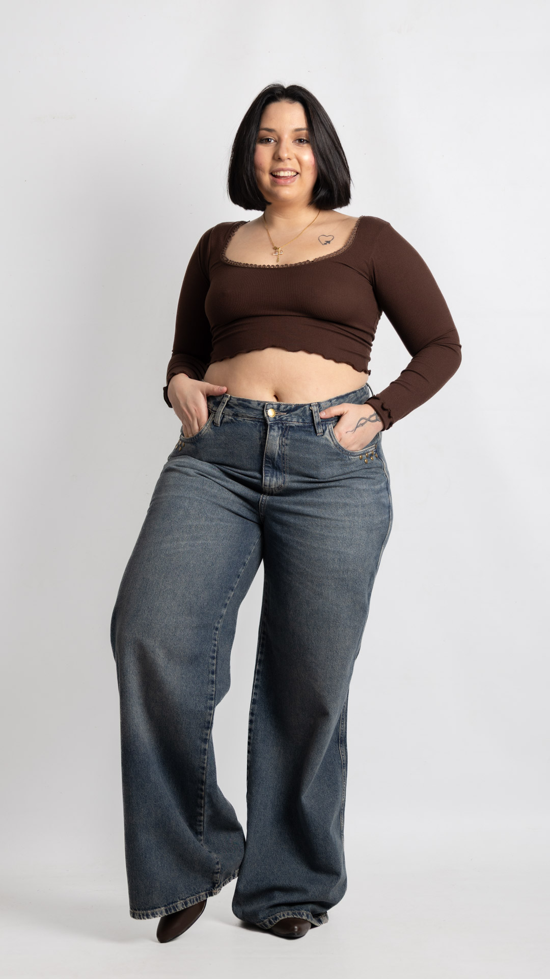 Art. 1014 | Wide Leg Talle Especial Oxido C/Tachas