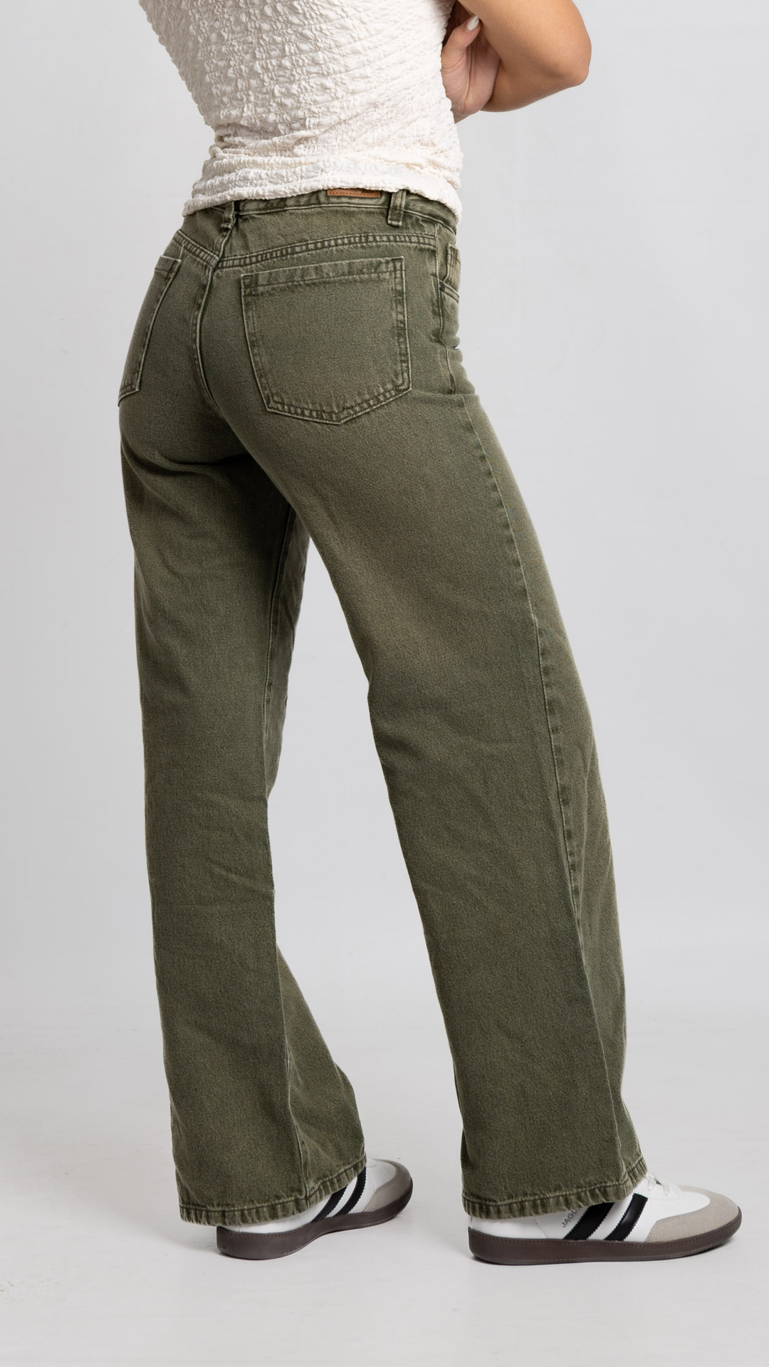 Art. 1011 | Wide Leg Cardi Green