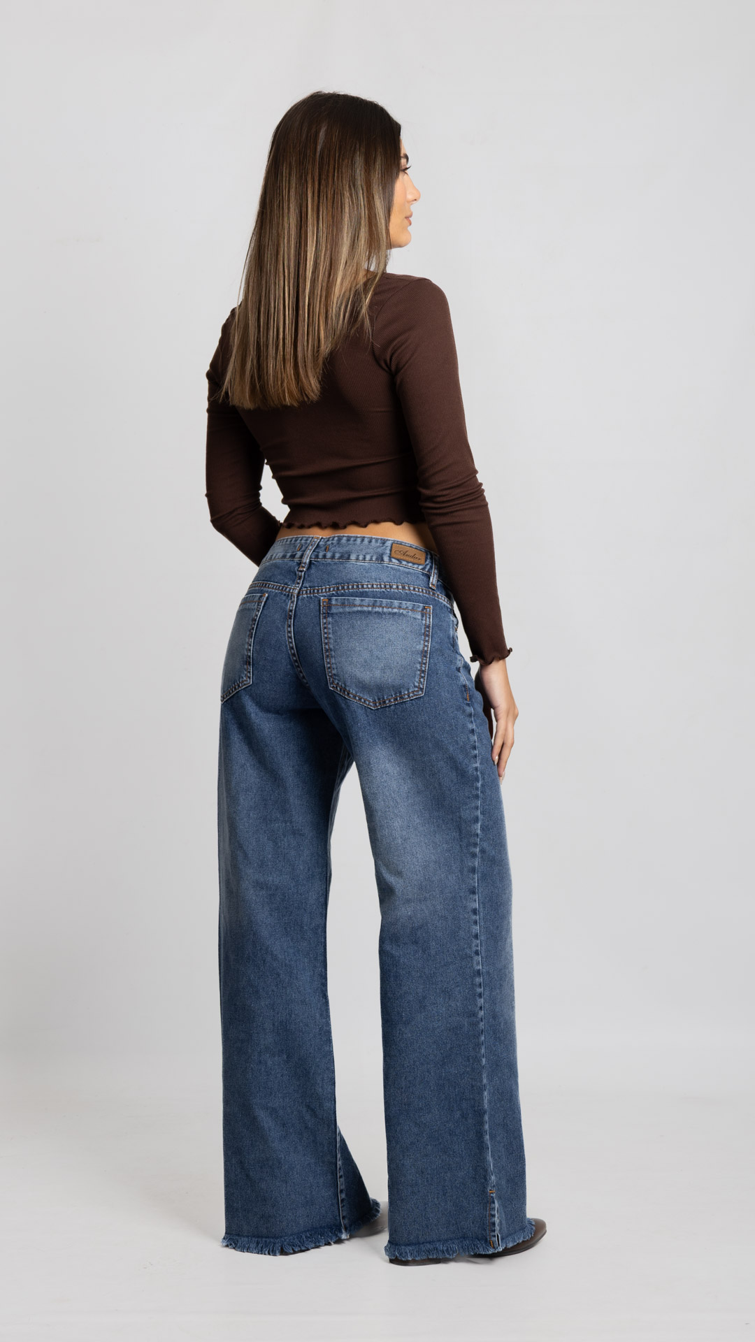 Art. 1002 | Wide Leg Vani Nevado H/M