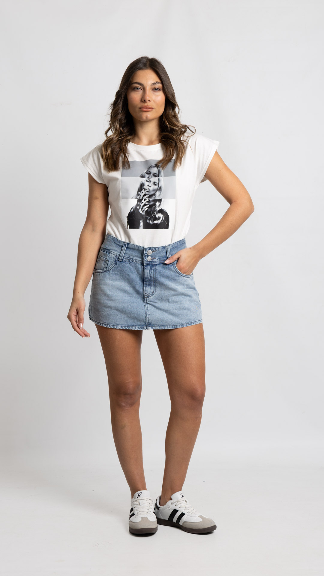 M-91 | Mini Short Nevado 2 Botones H/Gris