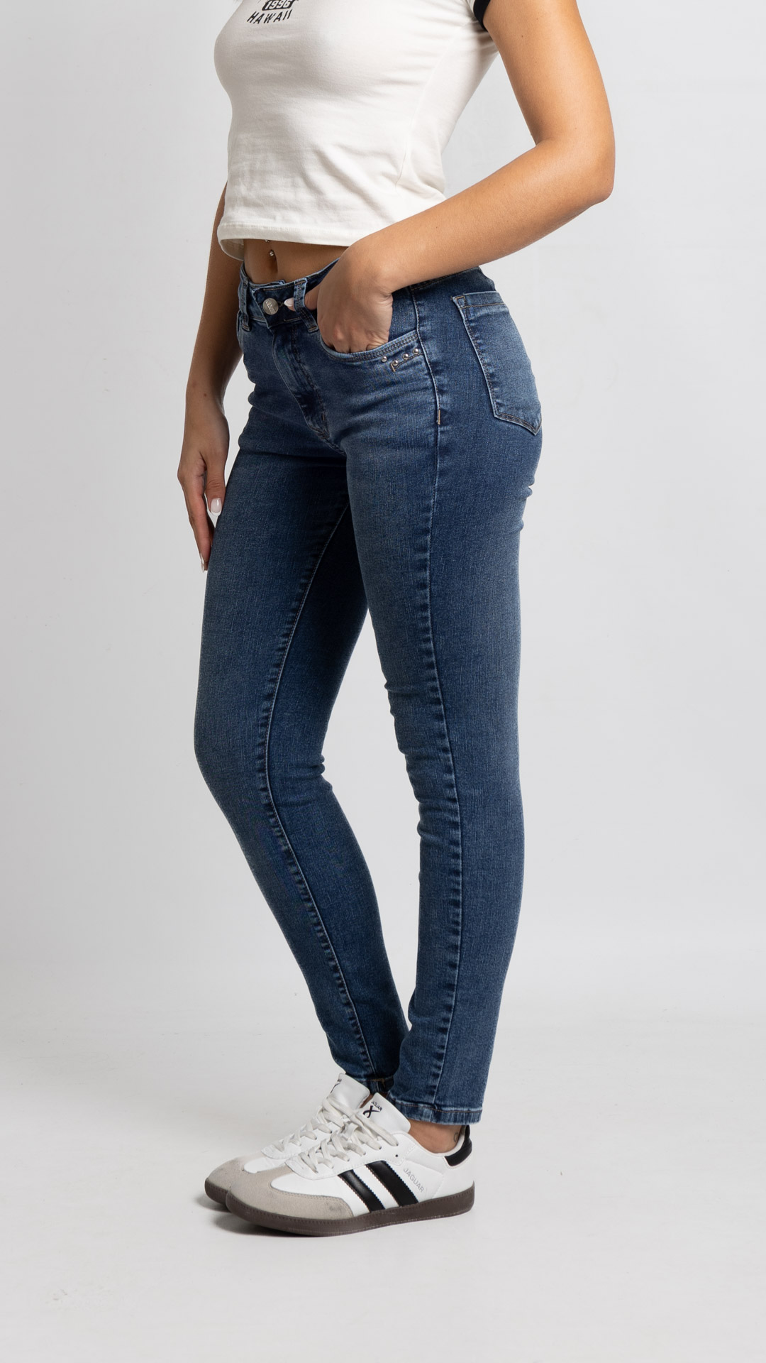 Art. 1049 | Chupin Nevado Dark Clasico H/B